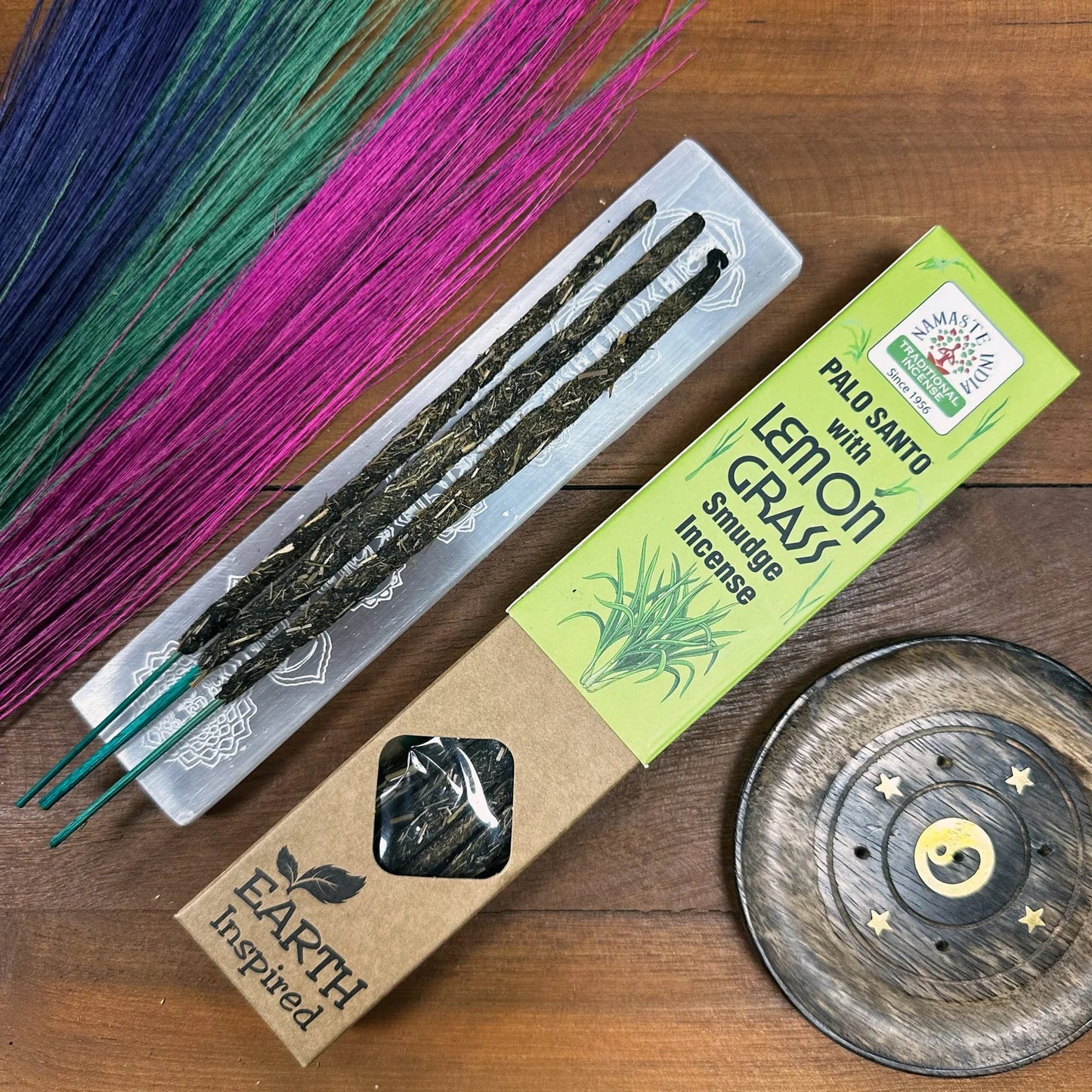 Ekologiški smilkalai „Smudge“ – Lemon Grass
